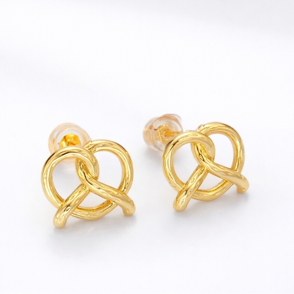 24K Gold Pretzel Earrings (4013)